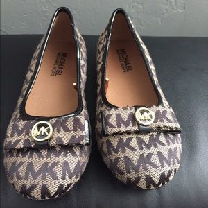 Michael Kors Bolina 2 Flat Youth Shoe