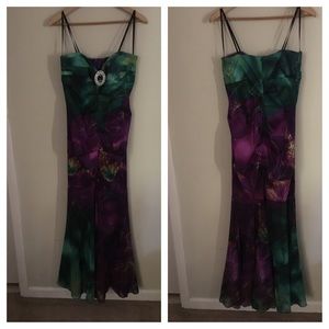 Purple/green Evening gown
