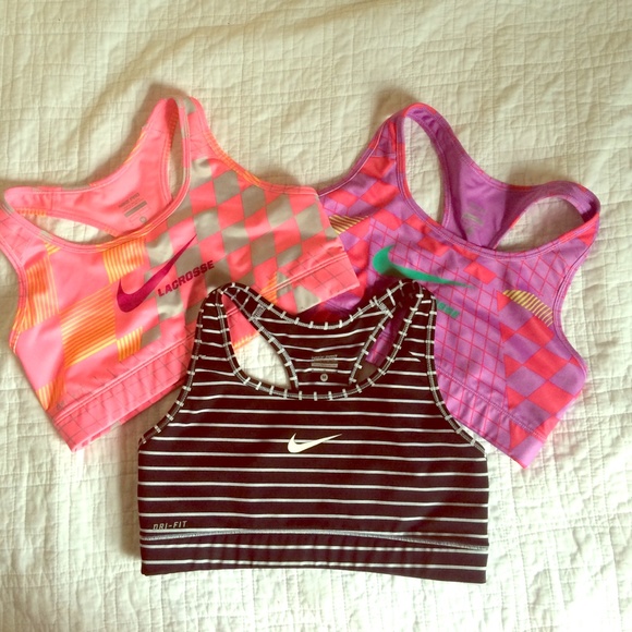 Nike sports bra-3 included!