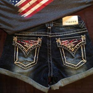 Vigoss shorts. Size 0. 3 1/2 inch inseam