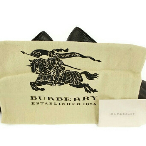 SOLD! Burberry Haydons Leather Peep Toe Pumps - Picture 5 of 8