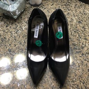 Steve Madden black heels