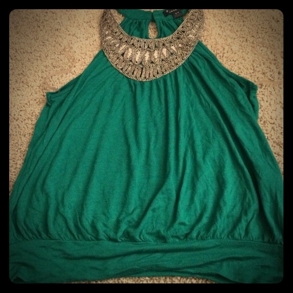 Forever 21 emerald green top