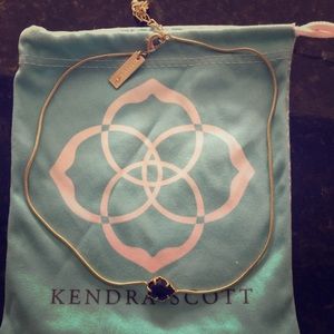 Kendra Scott necklace