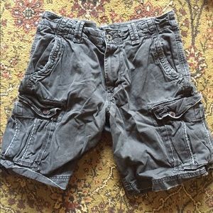 Grey AE MENS Cargo short! Size 34