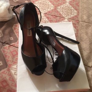 Black heels worn once