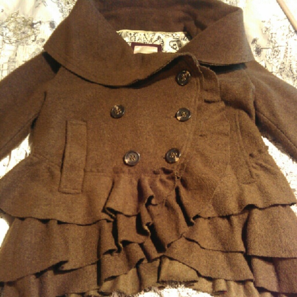 Frilled Echelons Peacoat - Picture 3 of 4
