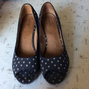 Fossil Sally Peep Toe wedge pump