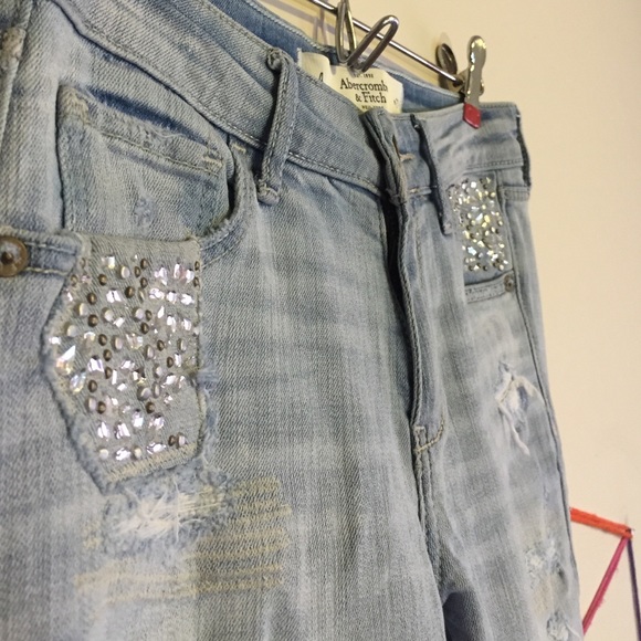 Abercrombie & Fitch light wash skinny jeans