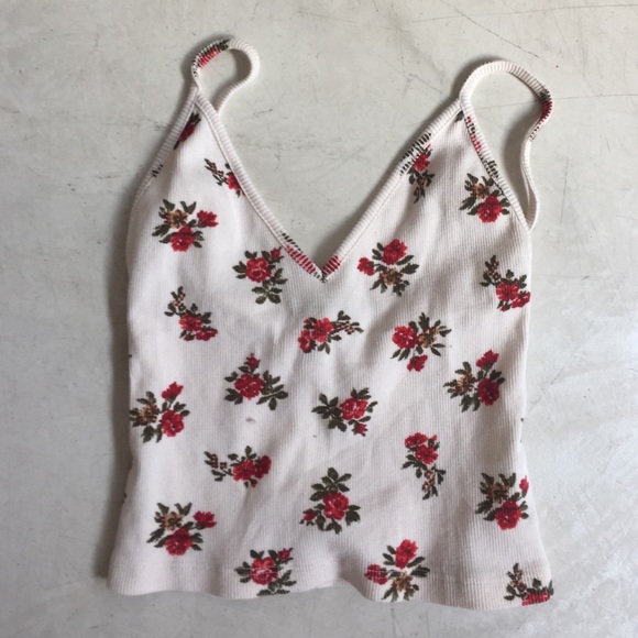 Brandy Melville flower shirt