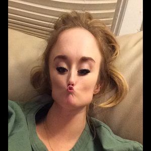 Meet your Posher, Robin