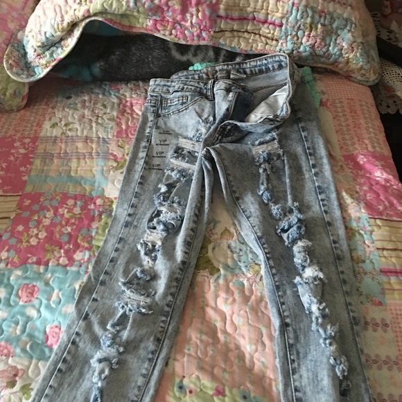 Is new - Picture 1 of 1