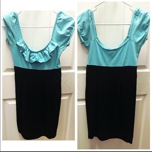 Derek heart high waist pleated dress Small