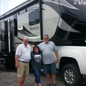 Meet your Posher, Terry