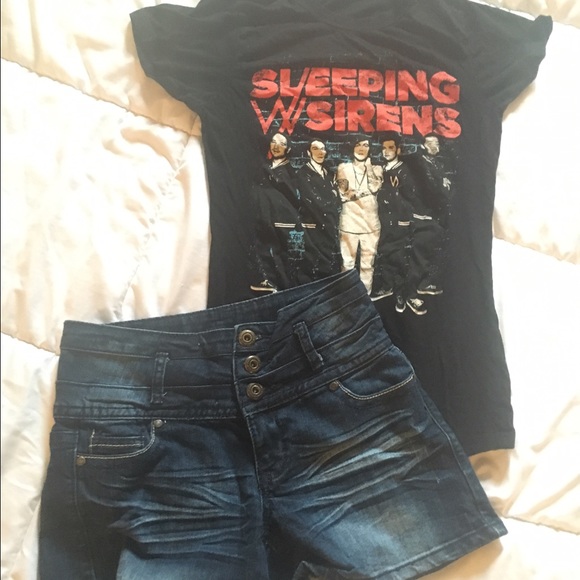 Sleeping with Sirens Tee