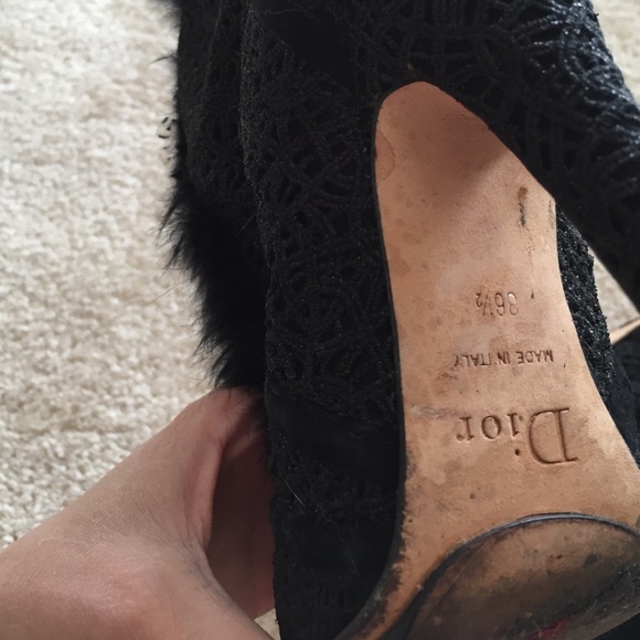 100% auth Christian Dior booties w real rabbit fur - Picture 4 of 4