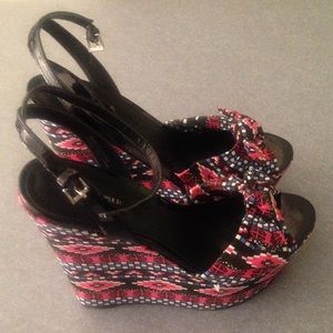 Aztec print wedges