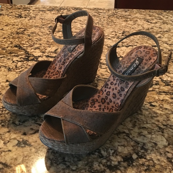 Brown and Cheetah Gomax wedges
