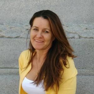 Meet your Posher, April