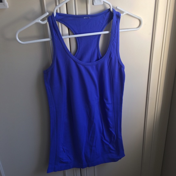 Blue fabletics "oula" tank