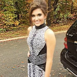 Meet your Posher, Ashlin