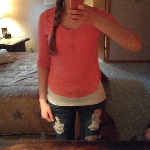 Lace shirt with button up front, with lace - Picture 2 of 3