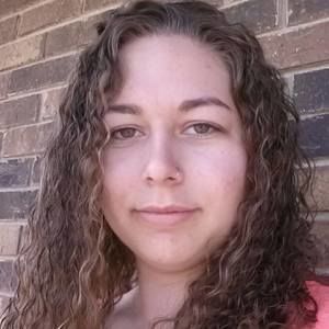 Meet your Posher, Desirae