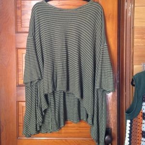 🚫SOLD: FP flowy top