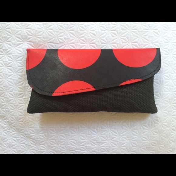CIOLAINGO clutch bag