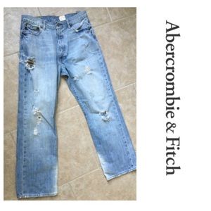 Men's Abercrombie &Fitch Destroyed Jeans 34/32