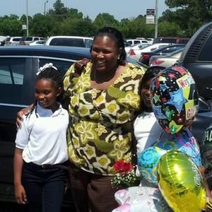 Meet your Posher, Valeria