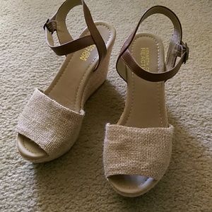 Rope wedge sandals with slight gold shimmer in the