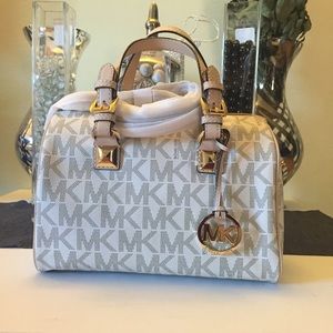 Michael kors grayson satchel medium