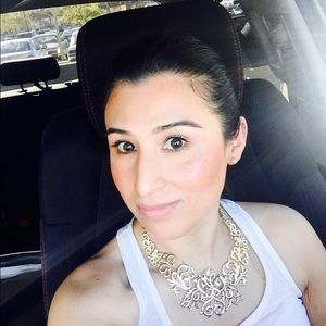 Meet your Posher, Araceli