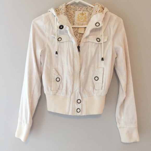 Wet Seal Jackets & Blazers - Bomber Jacket