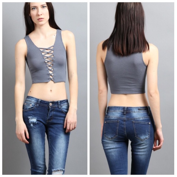 Soft Lattice Crop Top - Picture 2 of 3