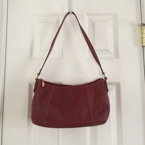 Clarks Handbags - Beautiful Red Leather Bag Clarks Handbags - Beautiful Red Leather Bag