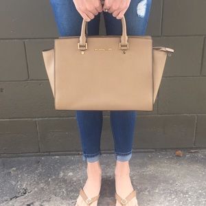 Michael Kors Beige Saffiano Selma Tote Bag
