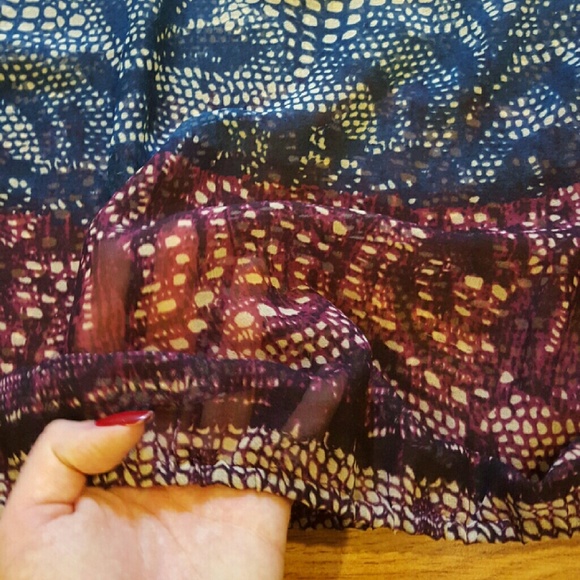 Chiffon blouse - Picture 3 of 4