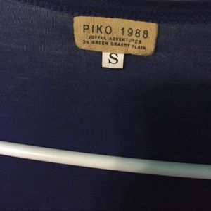 Dark blue Piko short sleeved top