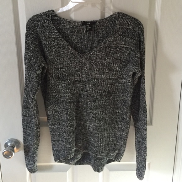 H&M slouchy sweater - Picture 2 of 3