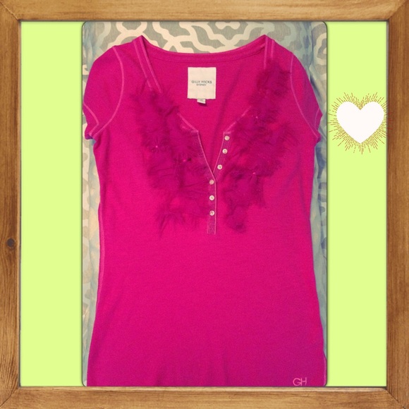 Gilly Hicks T-Shirt
