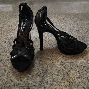 Black Aldo Heels size 7