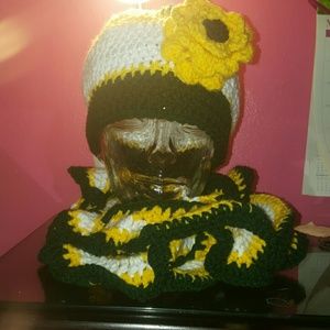 Packers Crochet Hat/Scarf Set