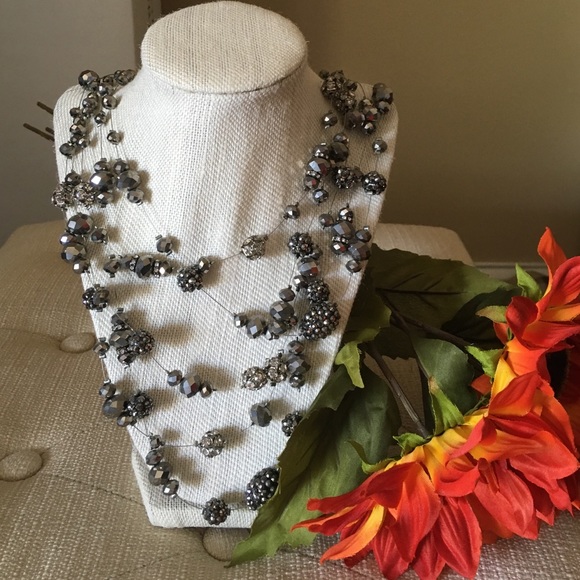 Niquea.D Jewelry - Sale ✨Gunmetal draped jeweled necklace