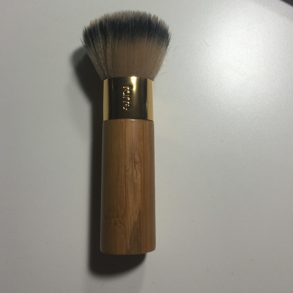 Tarte Brush