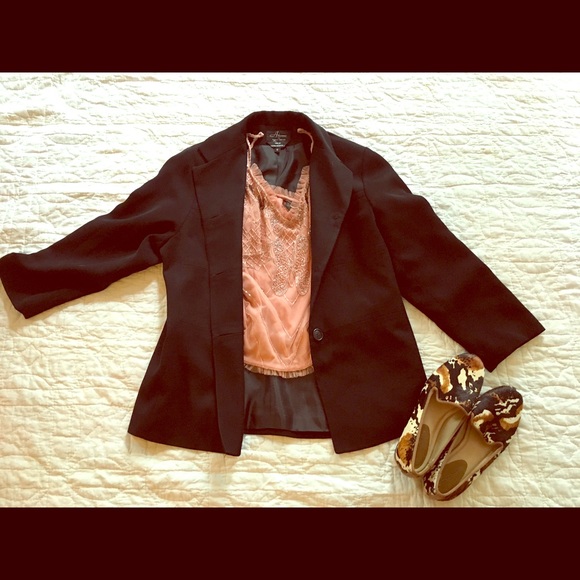 Vintage black boyfriend blazer