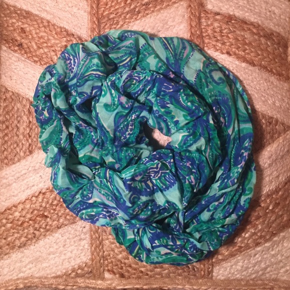 lilly pulitzer infinity scarf