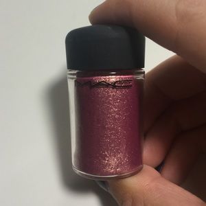 MAC Rose Pigment