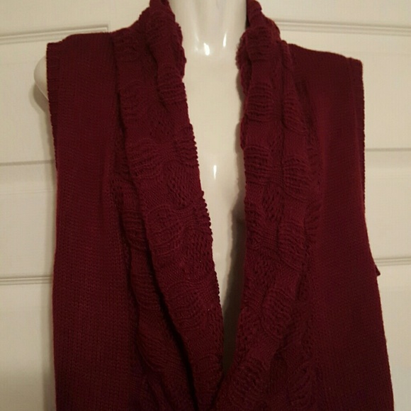 Sweater-SOLD - Picture 2 of 3